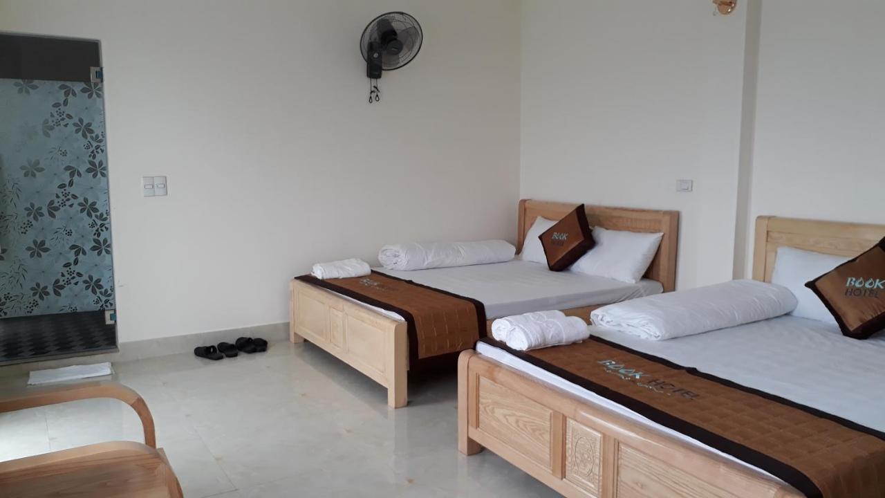 Nha Nghi Book Hotel Hoan Giap ภายนอก รูปภาพ